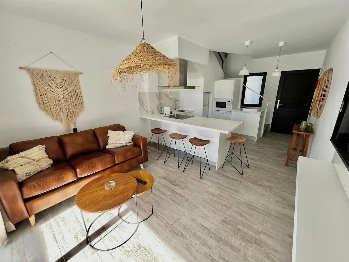 Gorgeous Douplex Apartment In Parque Holandes
