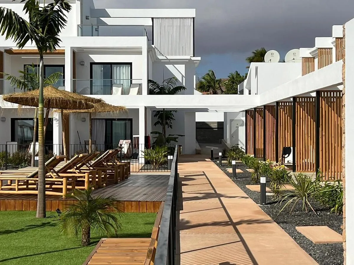 Gorgeous Douplex Apartment In Parque Holandes 西班牙