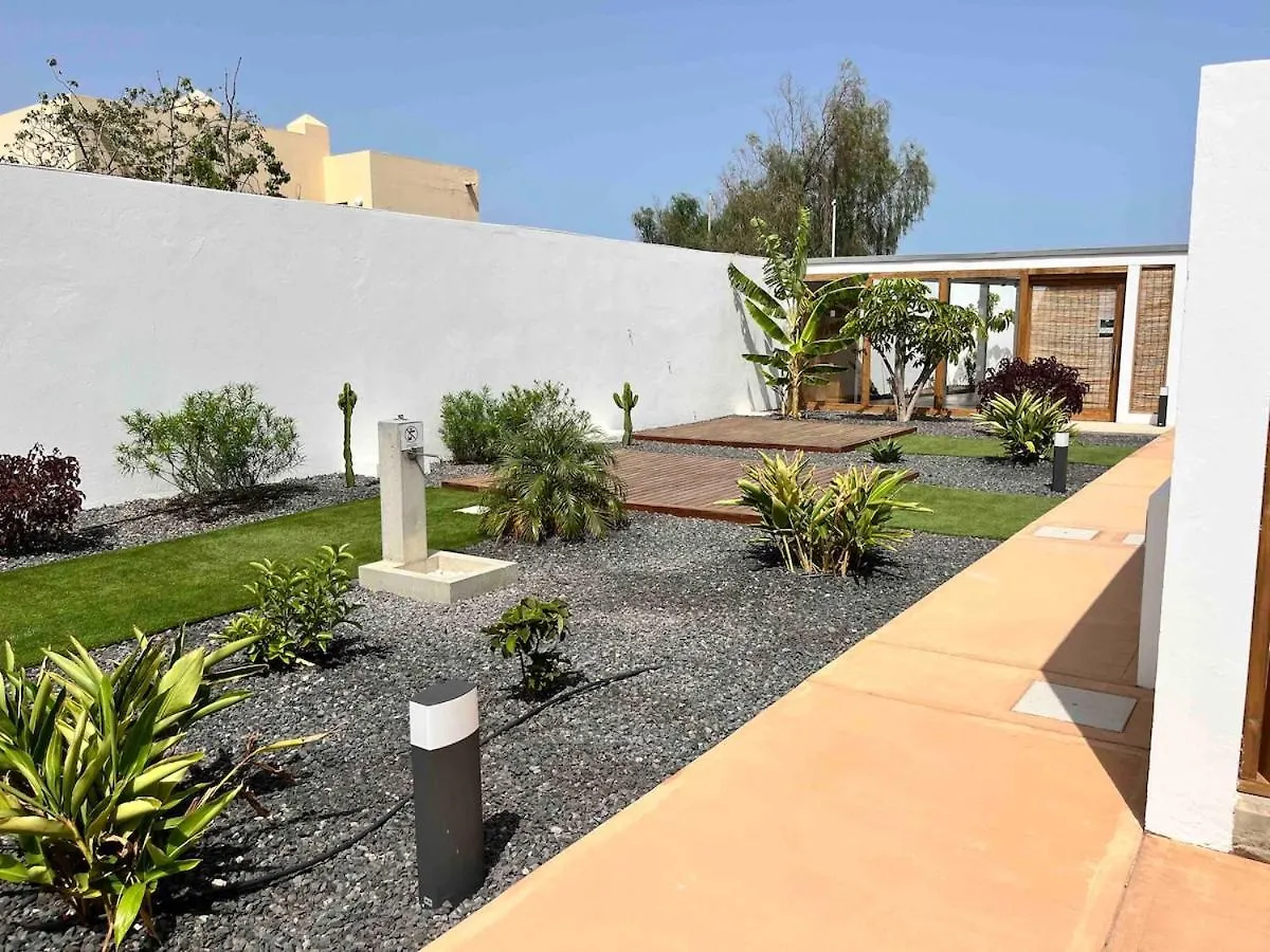 Gorgeous Douplex Apartment In Parque Holandes 0*,